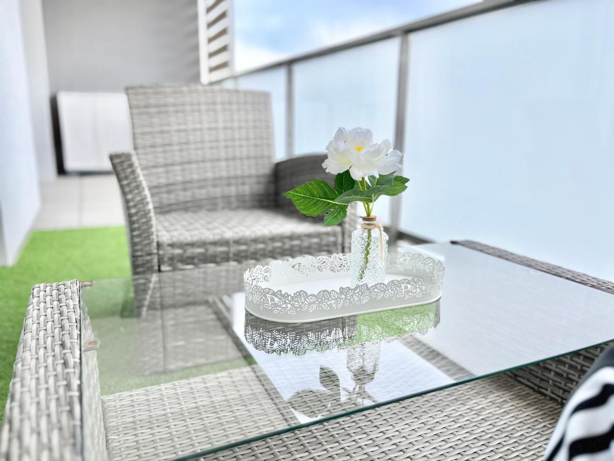 Appartement T2 Vue Panoramique Sur Annecy Seynod Exterior photo